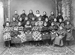 Bremen: Final year class of a girls boarding school in Bremen, 1903