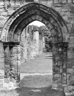 Priories: FINCHDALE PRIORY RUINS