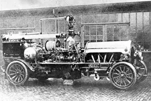 Finchley: Finchley's Zwicky Fire Engine