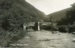 Dartmoor: Fingle Bridge, over the River Teign, Dartmoor, Devon