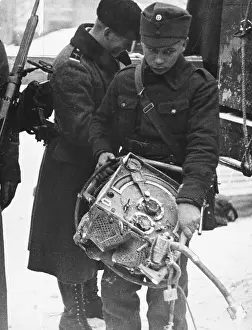 Transmitting: Finnish soldiers WWII