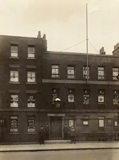 Railings: Finsbury Rifles recruiting HQ, North London, WW1