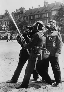 Therefore: Fire drill in Berlin, 1932