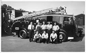 Joanna Sanderson: FIRE ENGINE 1940S