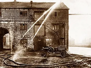 Sowerby: Fire engine, Canal Wharf Sowerby Bridge