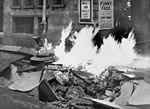 Tarmac: Fire from gas explosion on a London street
