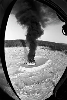 Okrug: Fire in oil well, 1993