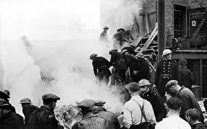 Rosebery: Firefighters in action, Rosebery Avenue, WW2