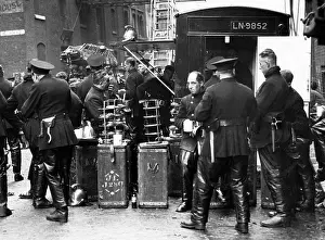 Wapping: Firefighters on refreshment break, Wapping, East London