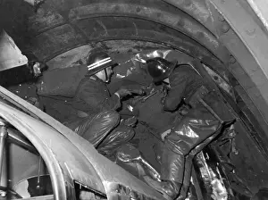 Moorgate: Firefighters at work in London Underground