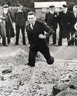 Firewalking: FIREWALKING/BOLD