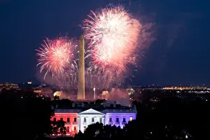 Lcgr2020: Fireworks in Washington, DC, during the Salute