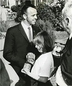 Juliana: The first American in space, Commander Alan B. Shepard ?