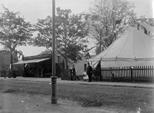 Co Op: First CO-OP shop in Welling