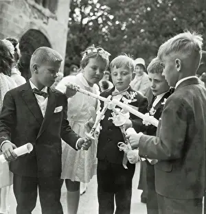 Modling: First Communion