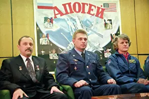 Kuzmin: First crew of spaceship Soyuz-TM-23, 1996
