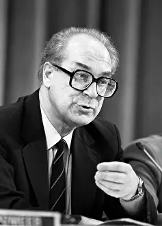 Sentsov: First Deputy of Soviet Foreign Minister Yuri Vorontsov, 1988