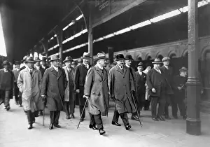 Hague: The First Hague Conference, 1929 - Arrival of the German Del