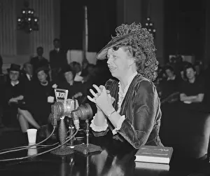 Lcgr2016: First Lady Eleanor Roosevelt speaking and wearing