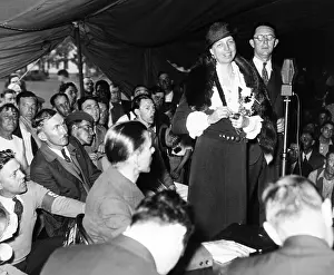 Sheltered: First Lady Eleanor Roosevelt visits the ?