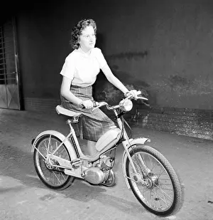 Patents: The first model of Stadion moped manufactured