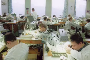 Assemble: First Moscow Watch Factory, 1995