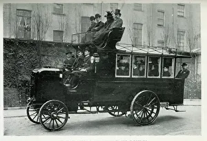 Omnibus: First Motor Omnibus seen in Great Britain