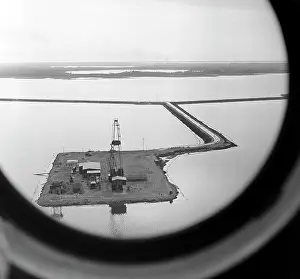 Derrick: First oil derrick on Lake Samotlor, 1975