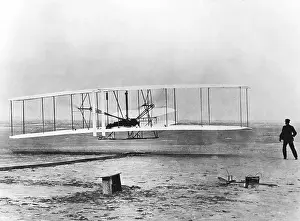 Hawk: The first powered flight, December 17 1903, Kitty