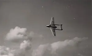 Venom: First prototype de Havilland Venom VV612