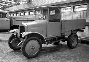 Capacity: First Soviet AMO ZiL truck made in 1924