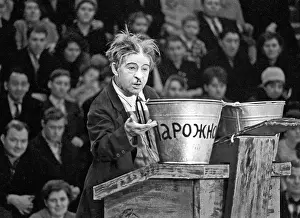 Joke: First State circus in Moscow