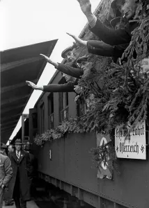 Hitlergruss: First trip by KdF 1938