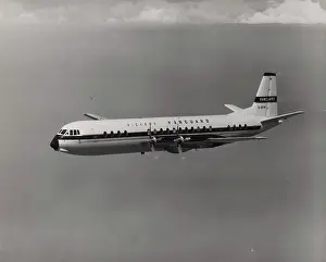 Vanguard: The first Vickers Vanguard G-AOYW in flight