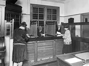 Cashier: The first women's bank in Amsterdam, 1933