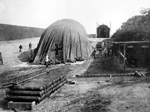 Krisen: First World War: German captive balloon