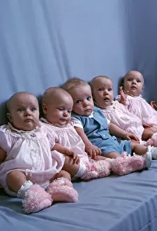 Quintuplets: The Fischer quintuplets, October, 1963. ?