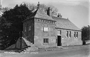 Elements: The Fish Inn