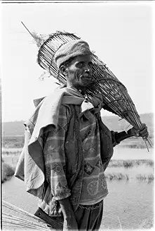 Cuito: Fisherman. Angola 2005