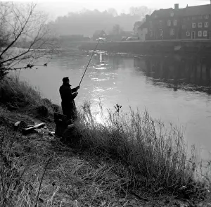 Bewdley: Fishing at Bewdley, Worcestershire