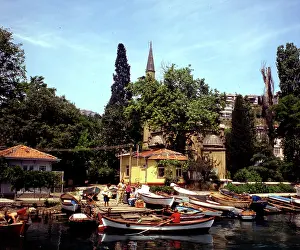 Bosphorus: Fishing boats on the Bosphorus