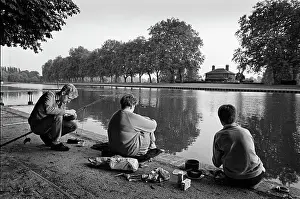 Baiting: Fishing, River Thames, Windsor