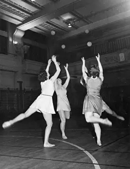 Balletic: KEEP FIT/THROWING BALL