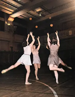 Balletic: KEEP FIT/THROWING BALL
