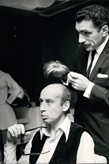 Blend: Fitting a natural-looking toupee