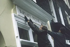 Barnabys: FITTING SHOP SIGN