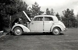 Mercedes: Fixing a car