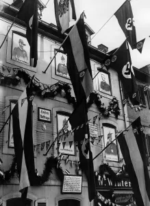 Addition: Flag decoration after the referendum in the Saar area, 1935