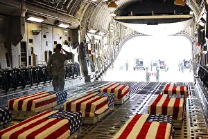Islamist: Flag draped coffins of five US soldiers ?