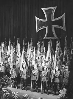 Oversized: Flag parade on Heldengedenktag in Berlin, 1936